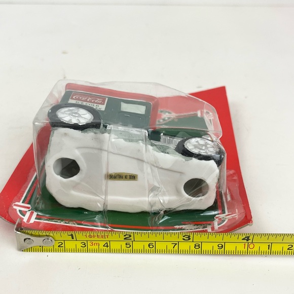 Coca-Cola Delivery Truck Item # 67007 Collectible American Classic Collection - Picture 8 of 14